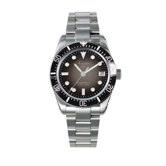 The Independence Diver - Fume Black
